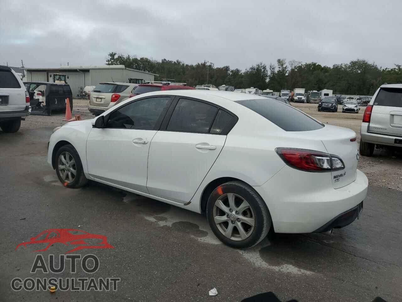 MAZDA 3 2011 - JM1BL1VFXB1467877