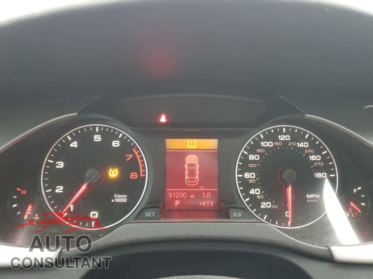 AUDI A4 2012 - WAUBFAFL7CN005151