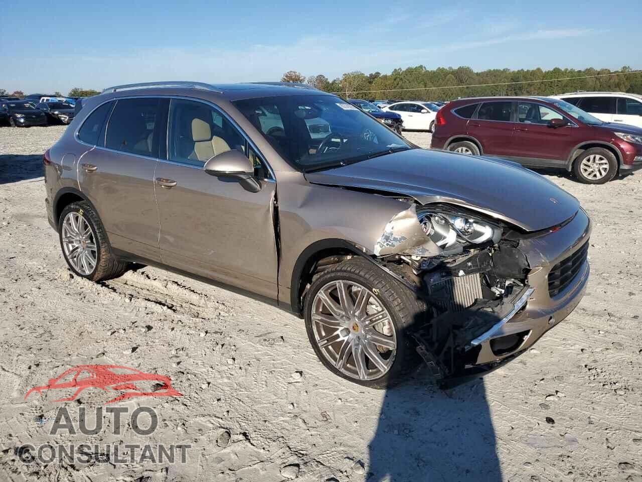 PORSCHE CAYENNE 2017 - WP1AB2A24HLA50189