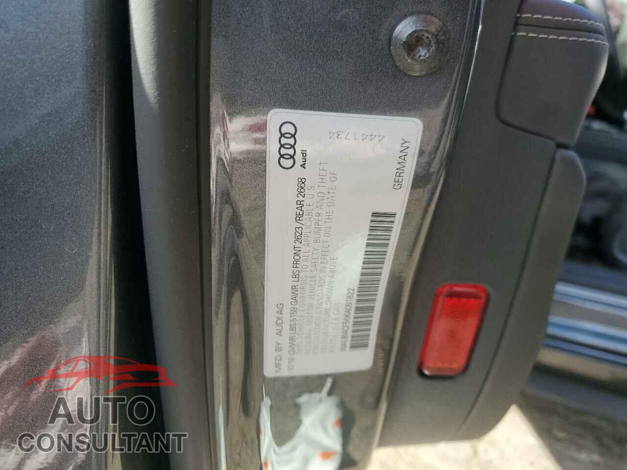AUDI S5/RS5 2019 - WAUB4CF56KA091822