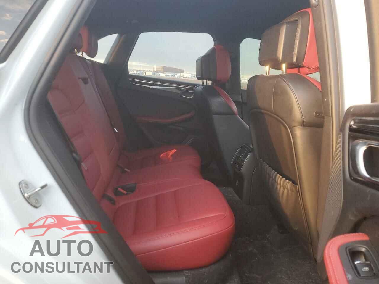 PORSCHE MACAN 2023 - WP1AG2A56PLB38428