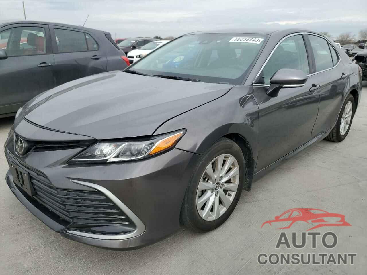 TOYOTA CAMRY 2021 - 4T1R11AK6MU570105