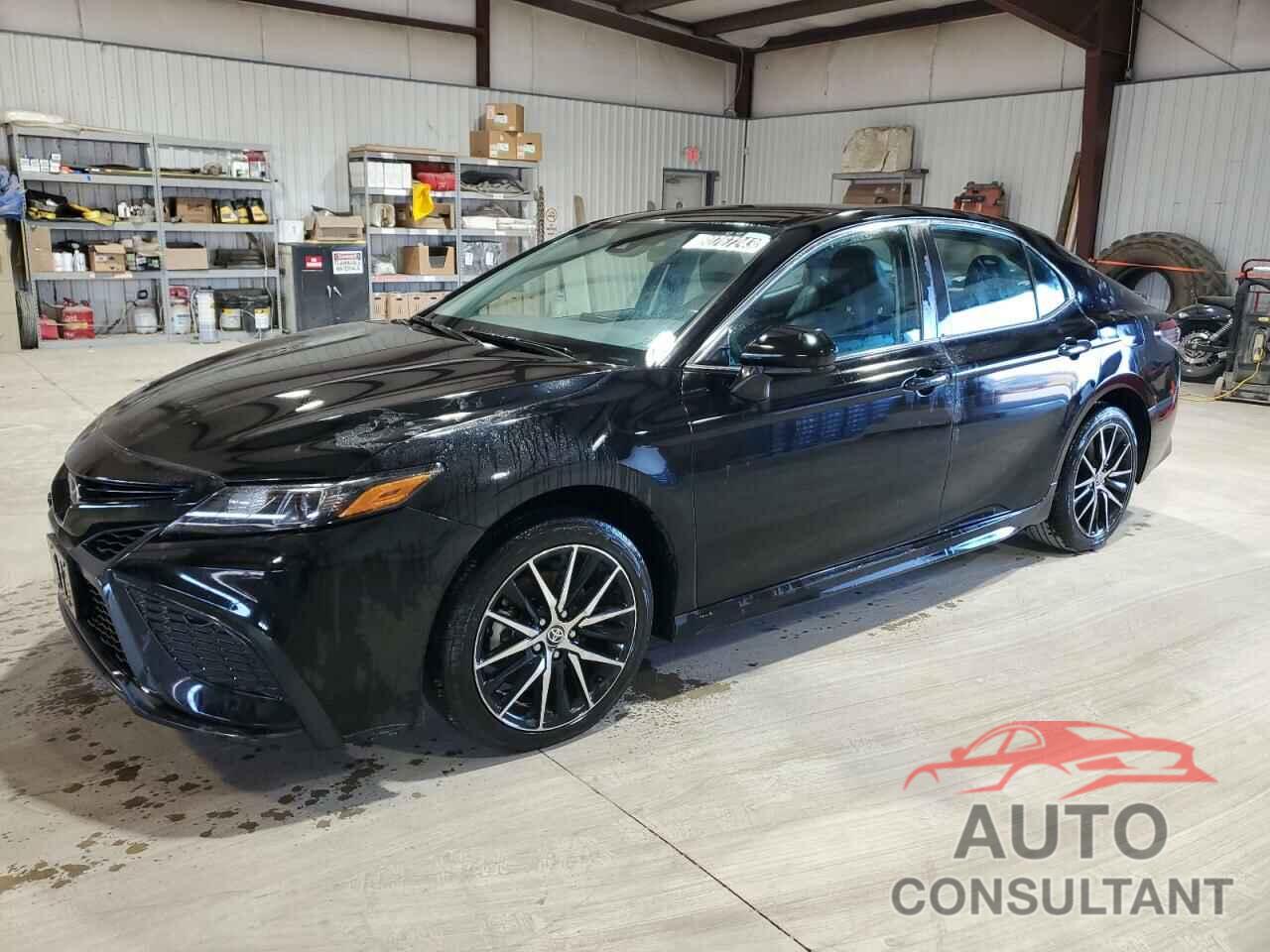 TOYOTA CAMRY 2021 - 4T1G11AK8MU584854