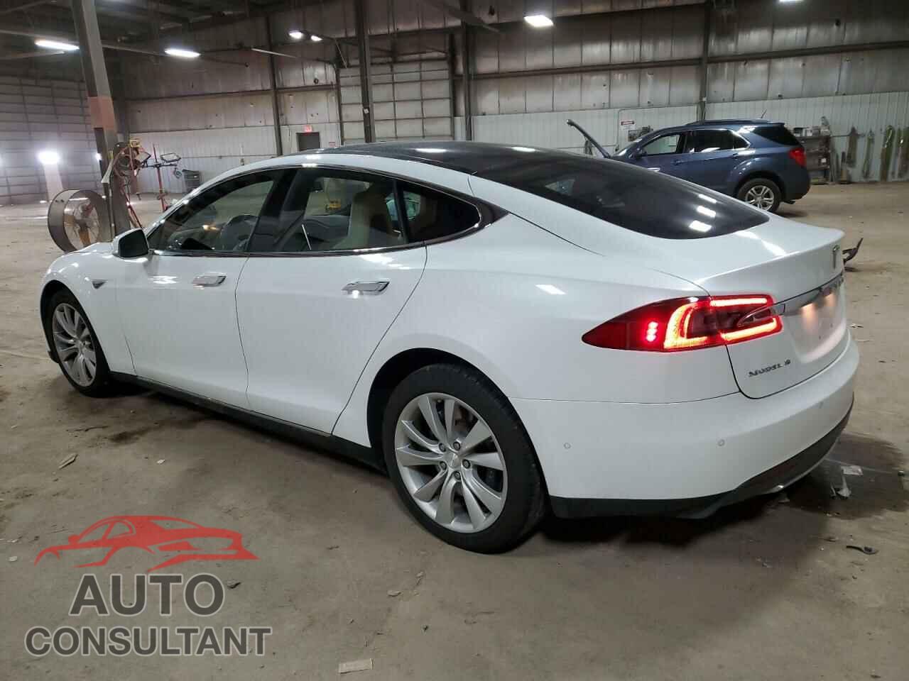 TESLA MODEL S 2015 - 5YJSA1H27FF092798