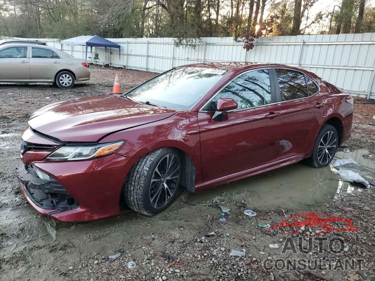 TOYOTA CAMRY 2018 - 4T1B11HK9JU563703