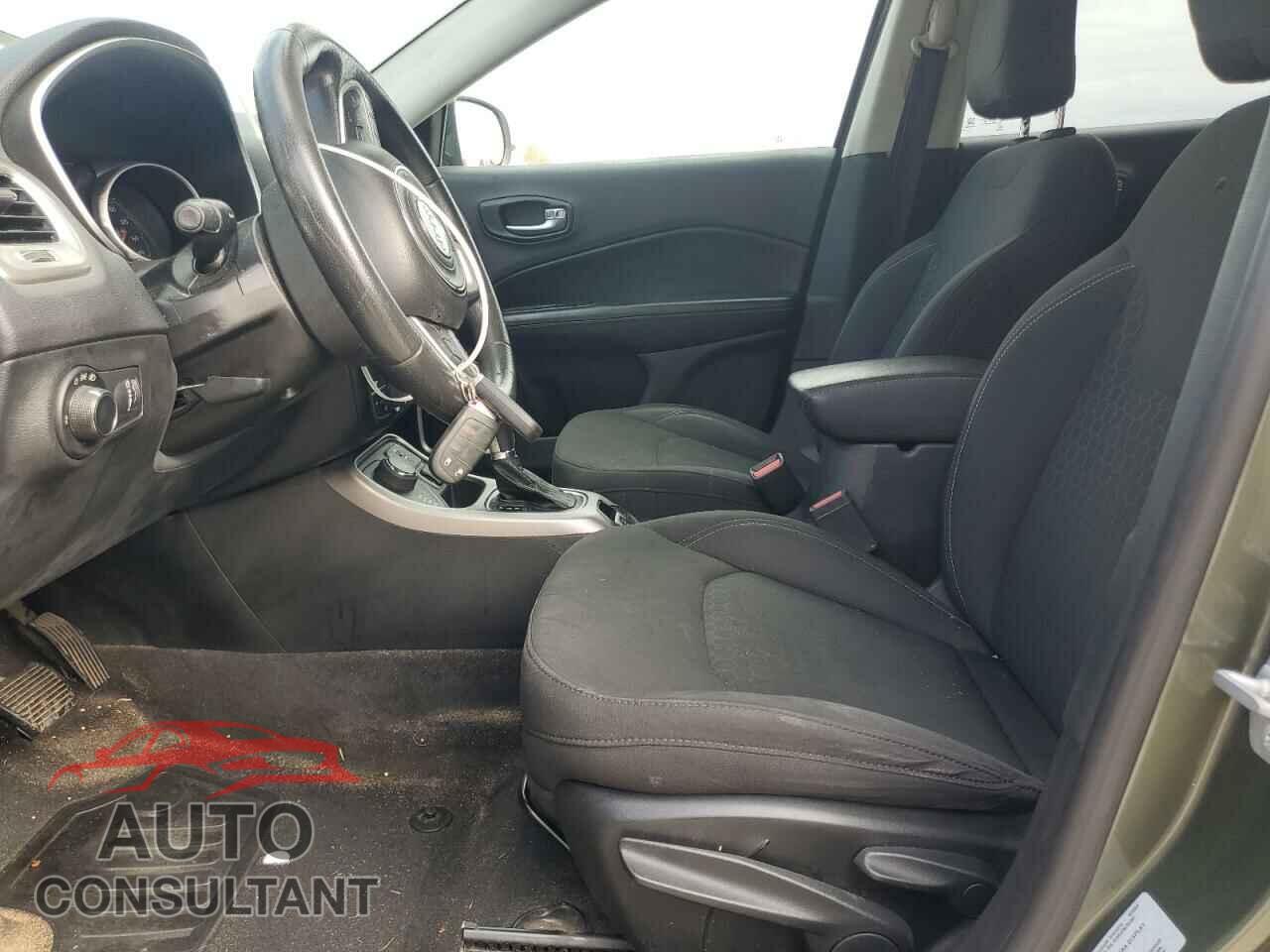 JEEP COMPASS 2018 - 3C4NJDAB5JT143671