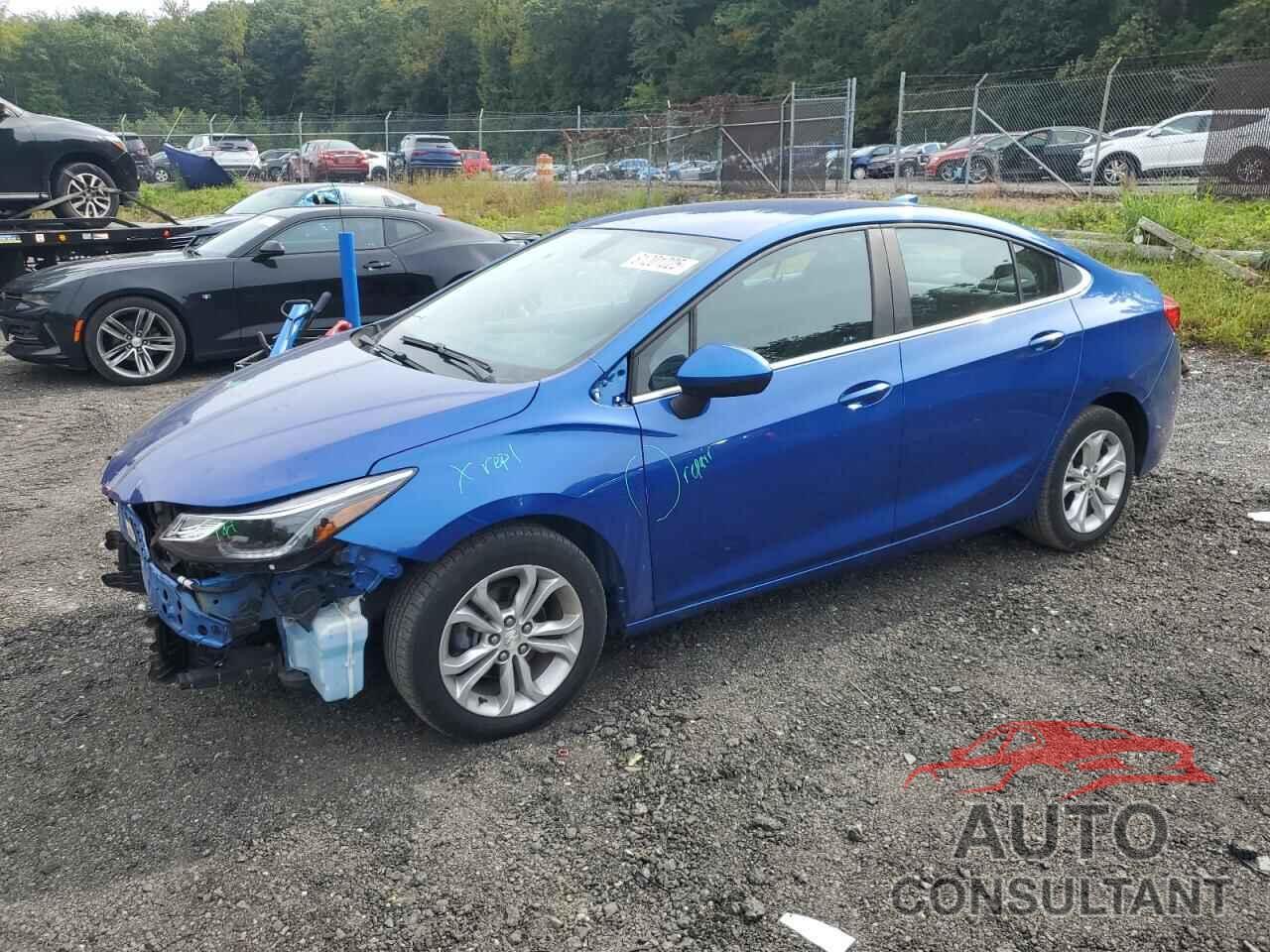 CHEVROLET CRUZE 2019 - 1G1BE5SM0K7121976