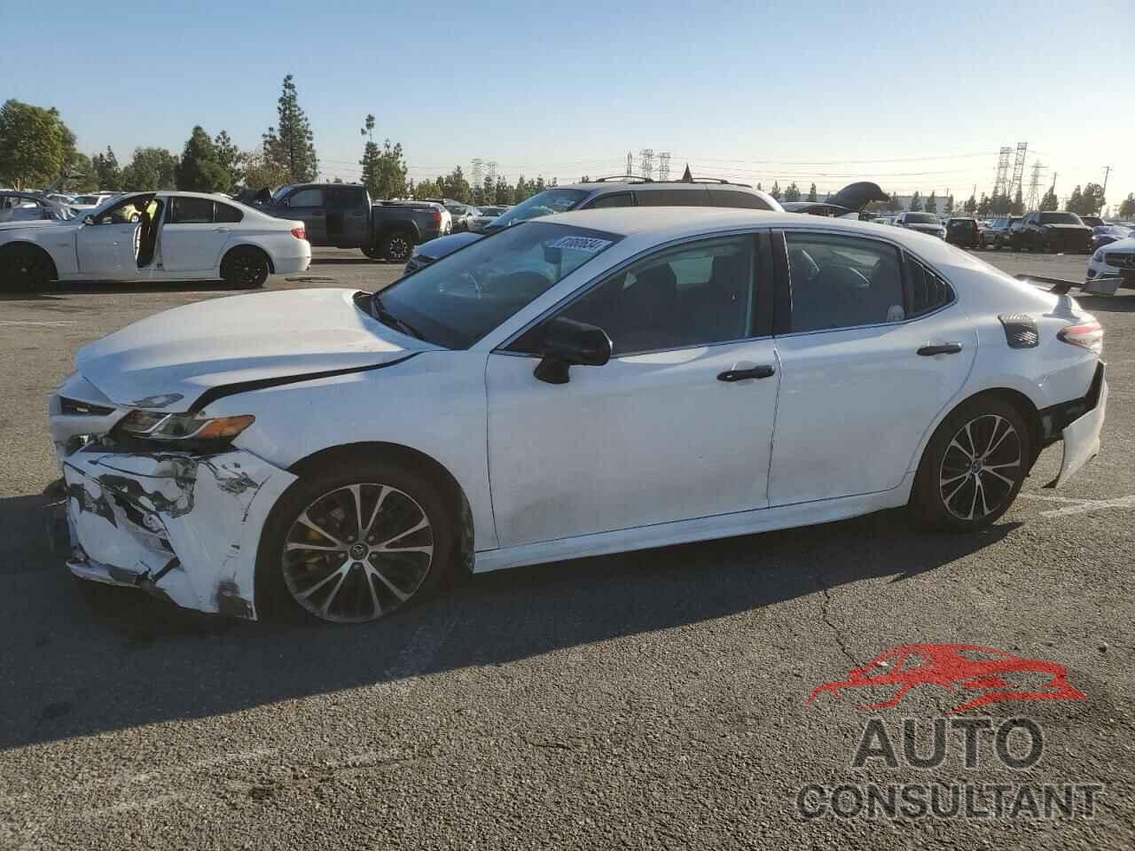TOYOTA CAMRY 2019 - 4T1B11HK2KU691749
