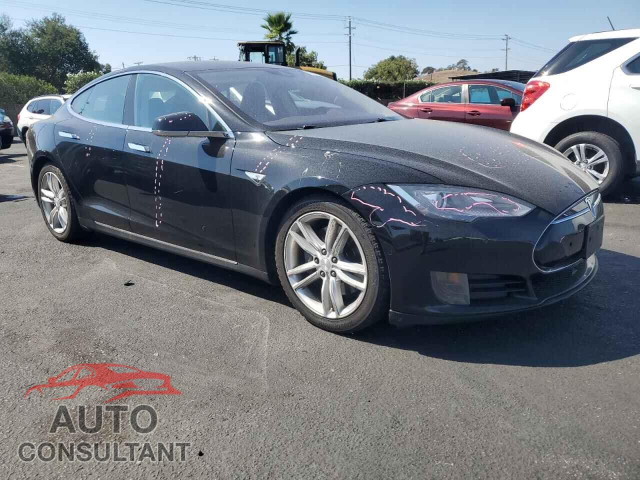TESLA MODEL S 2016 - 5YJSA1E26GF130270