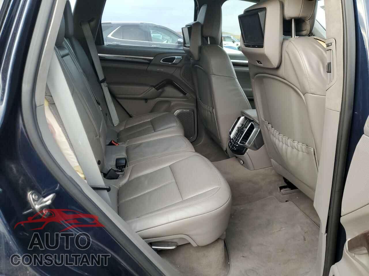 PORSCHE CAYENNE 2011 - WP1AC2A25BLA86879