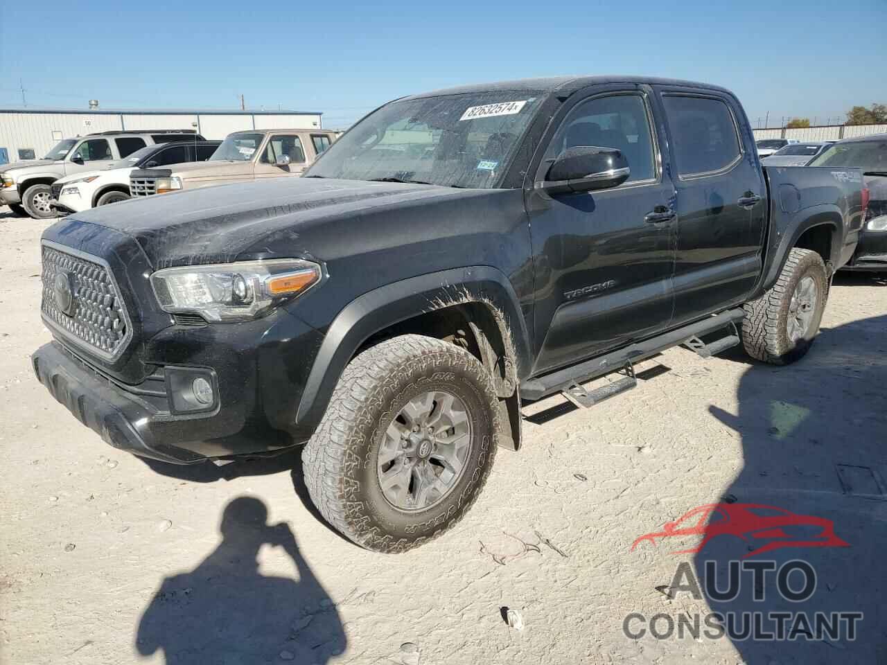 TOYOTA TACOMA 2018 - 5TFCZ5AN1JX127116