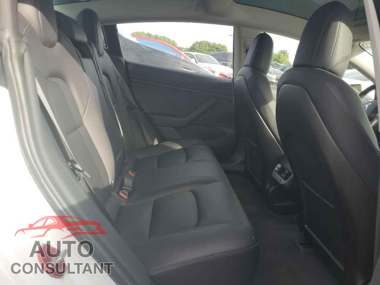 TESLA MODEL 3 2018 - 5YJ3E1EB7JF122016