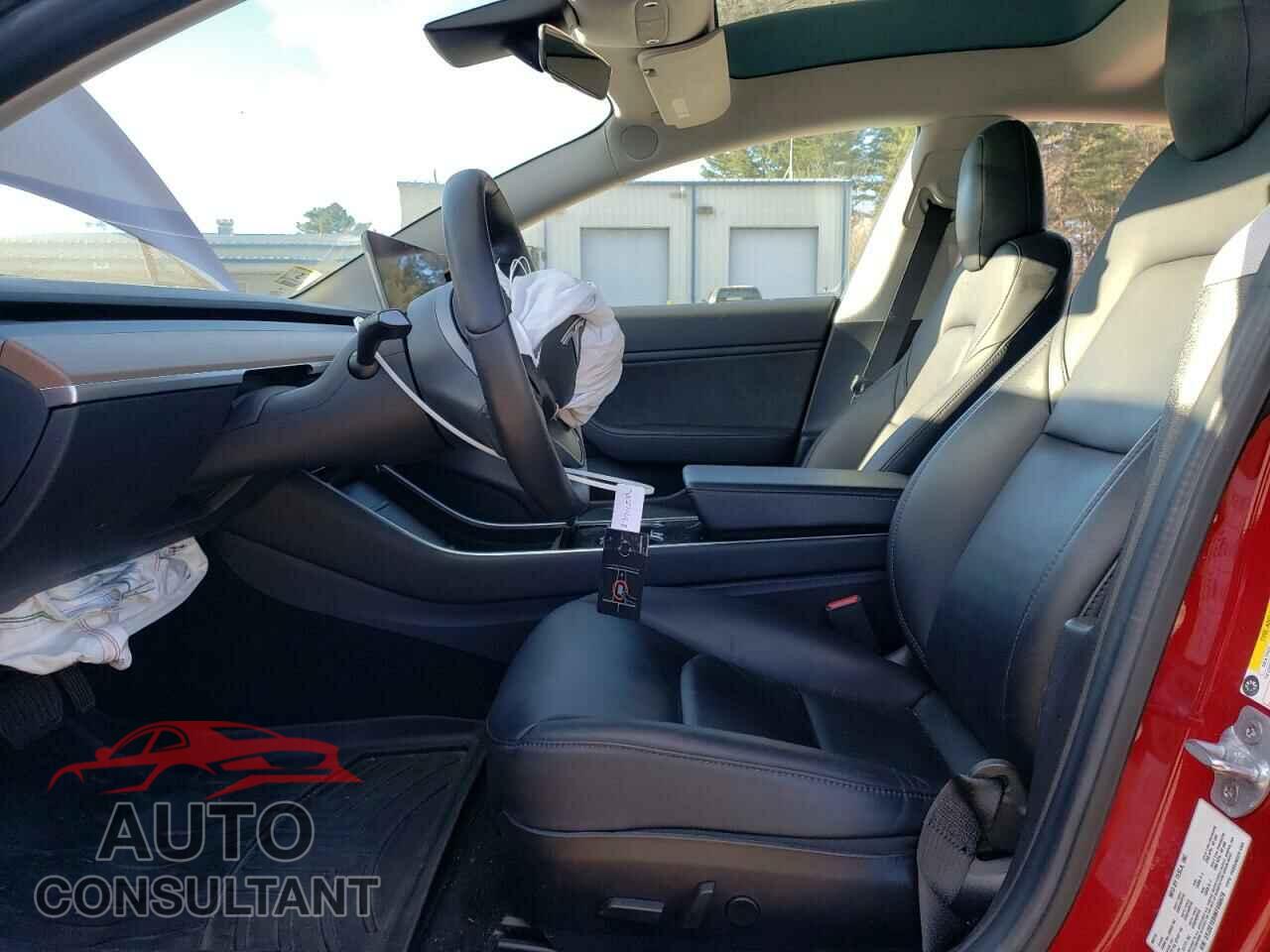 TESLA MODEL 3 2019 - 5YJ3E1EB9KF496676