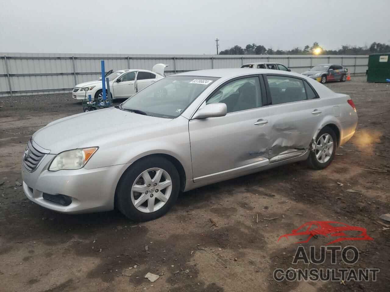 TOYOTA AVALON 2010 - 4T1BK3DB3AU359414