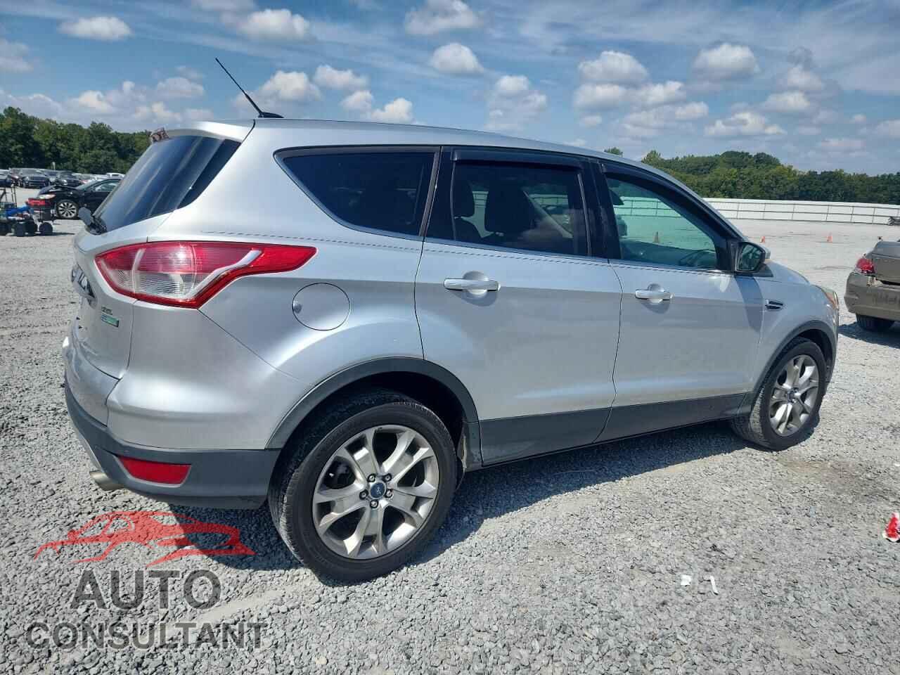 FORD ESCAPE 2013 - 1FMCU0HX5DUA95507