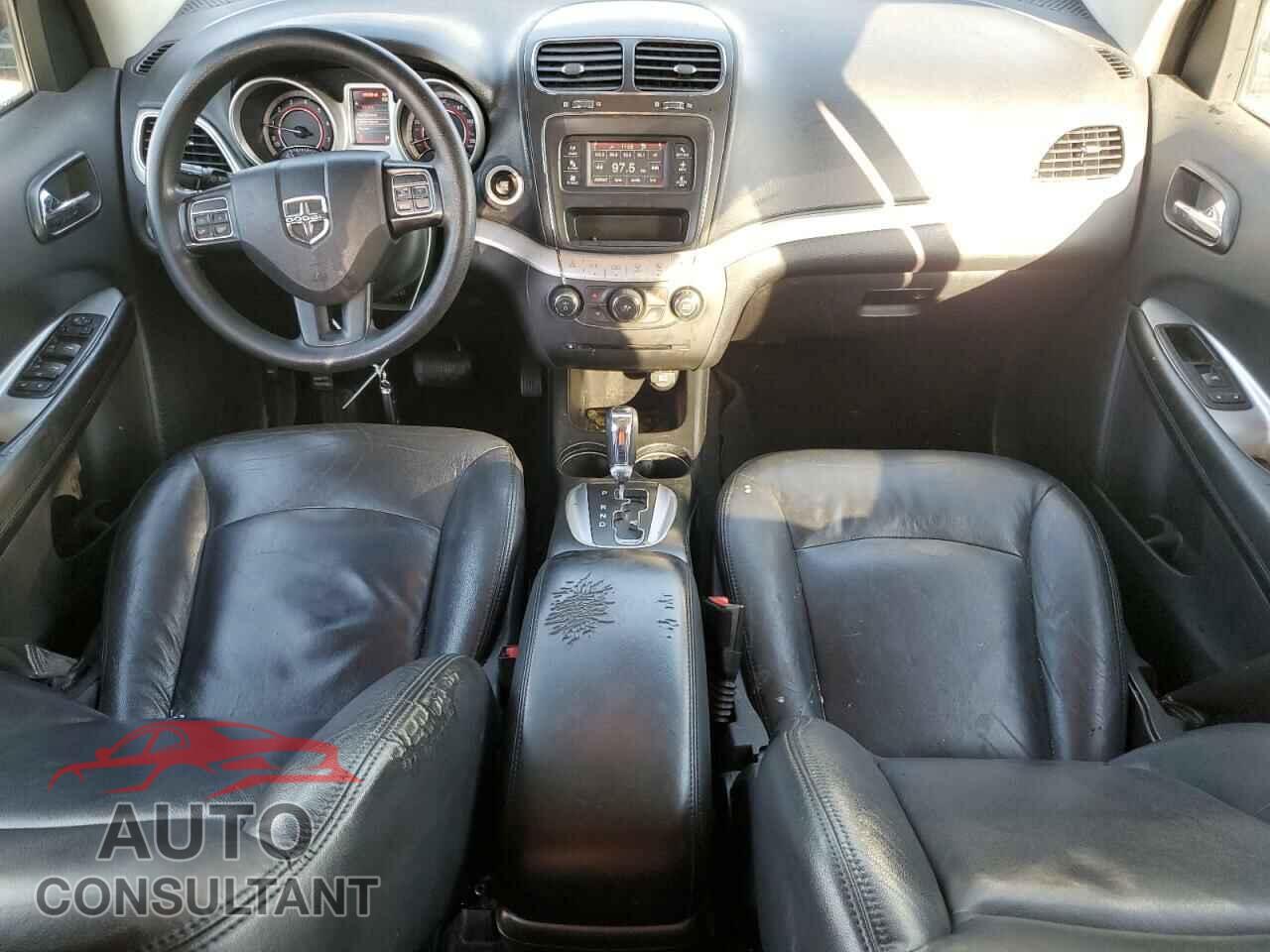 DODGE JOURNEY 2015 - 3C4PDCBB0FT710837