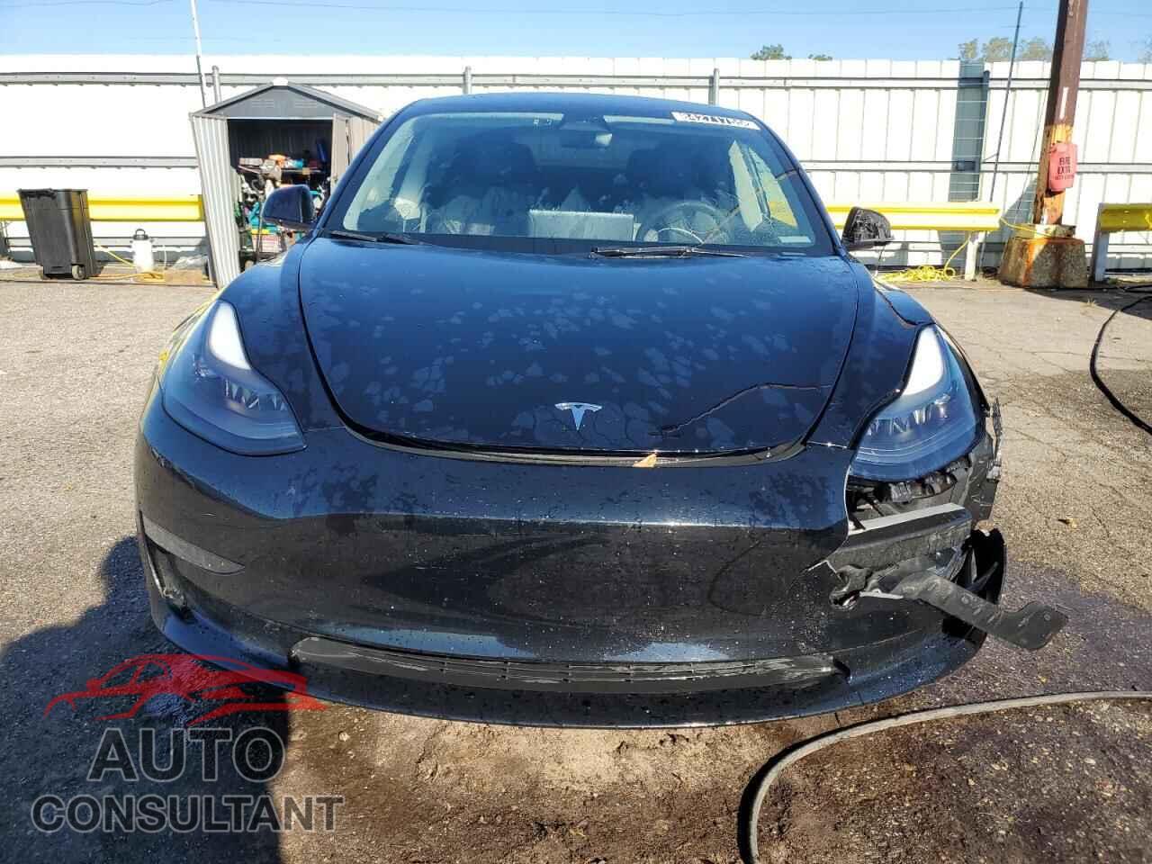 TESLA MODEL 3 2023 - 5YJ3E1EA0PF452113