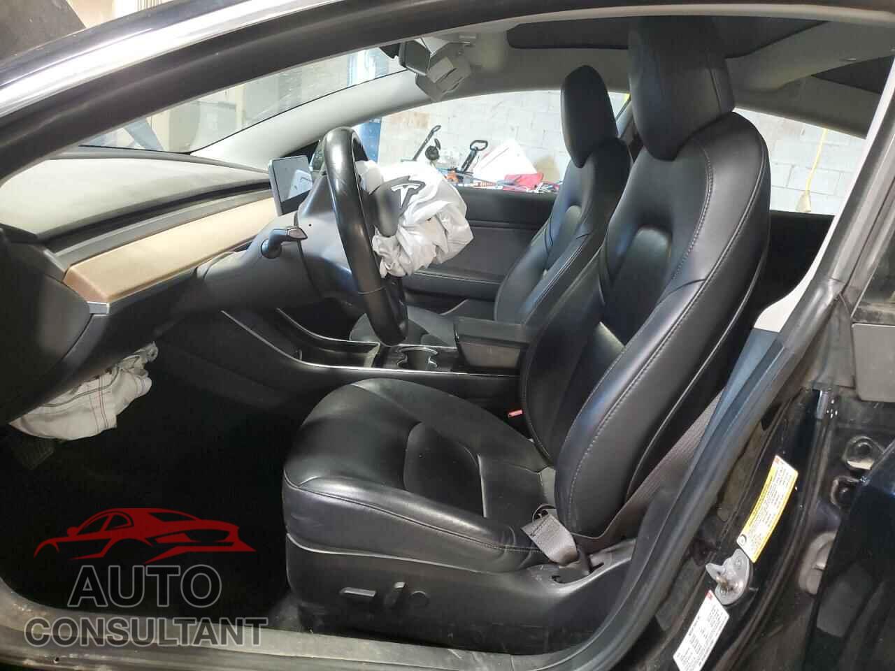 TESLA MODEL 3 2018 - 5YJ3E1EB0JF112461