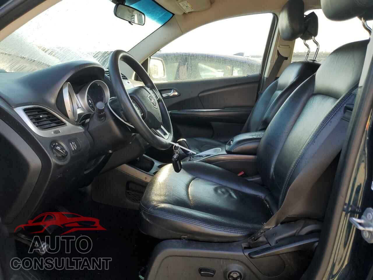 DODGE JOURNEY 2015 - 3C4PDCBB0FT710837