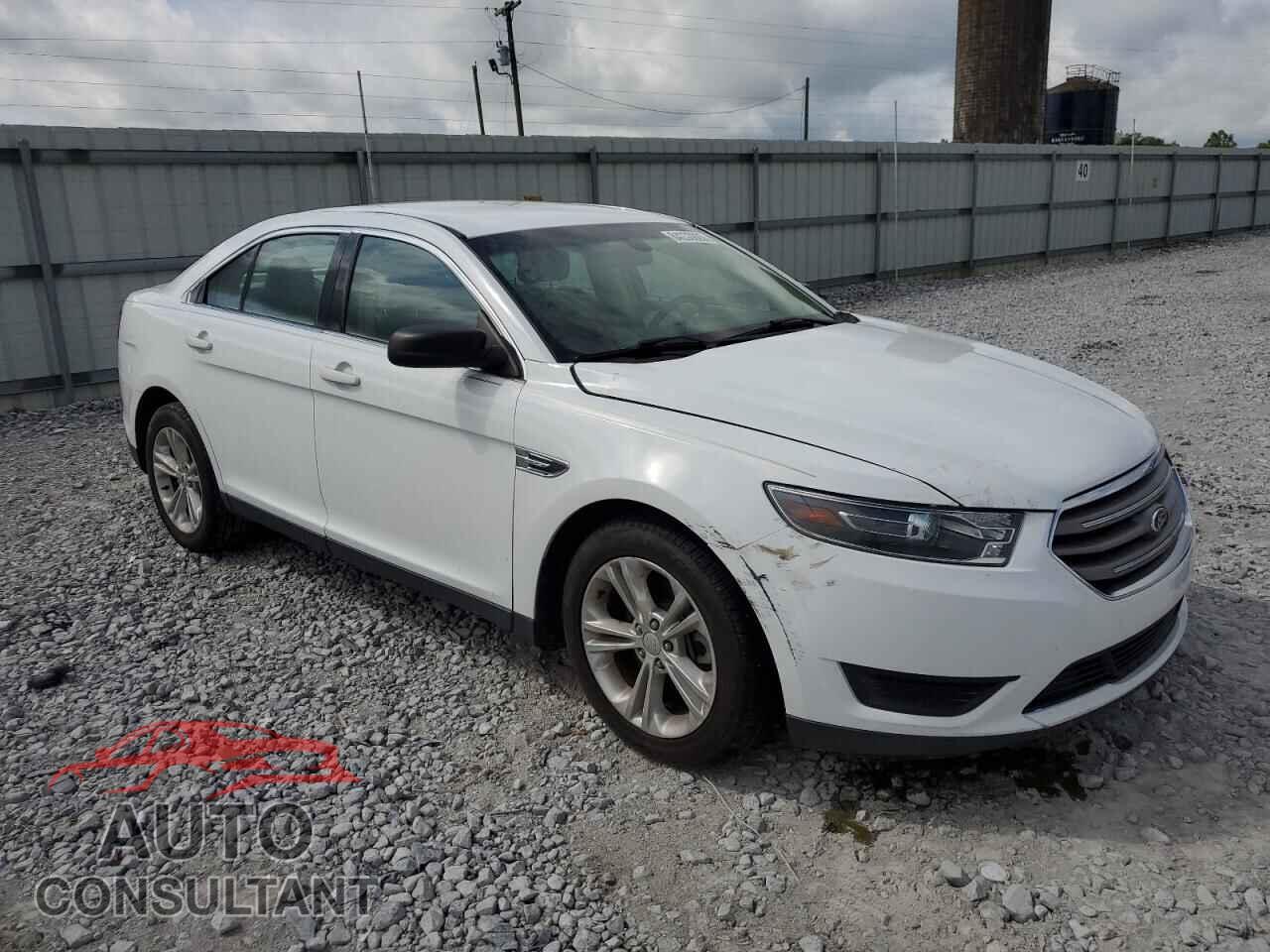 FORD TAURUS 2017 - 1FAHP2D87HG135351