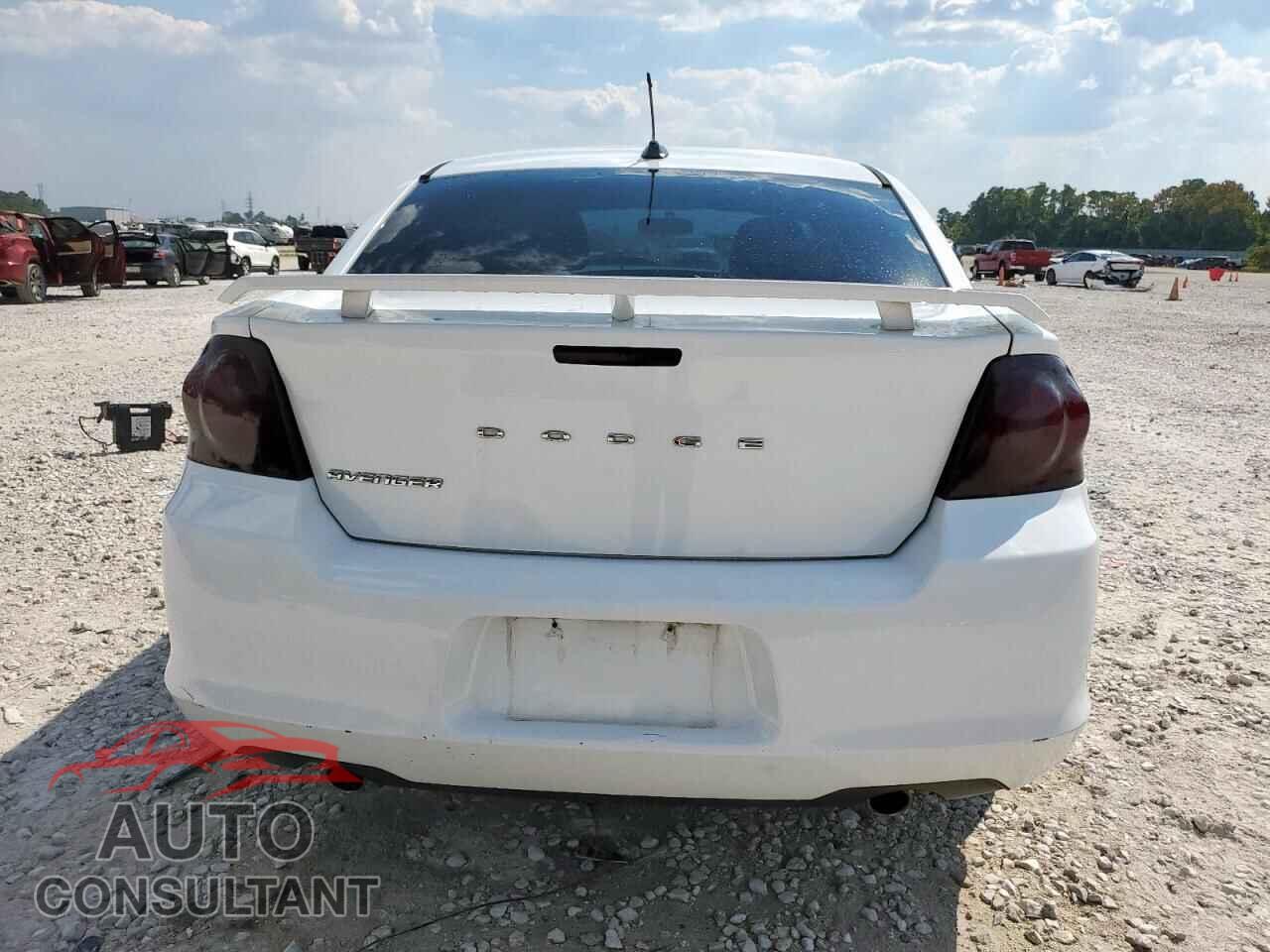 DODGE AVENGER 2013 - 1C3CDZAG5DN682985