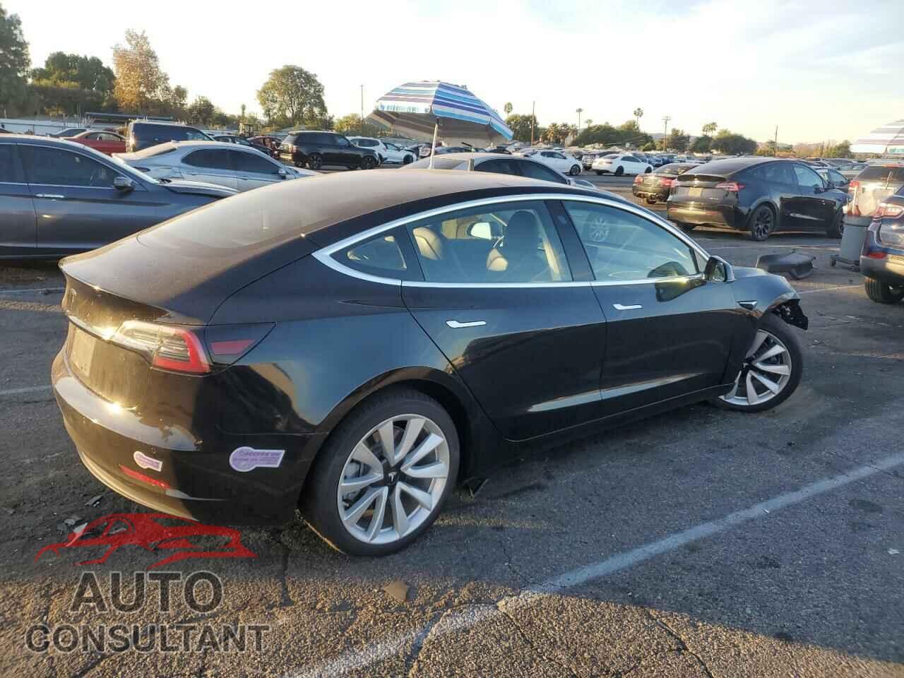 TESLA MODEL 3 2018 - 5YJ3E1EA9JF061209