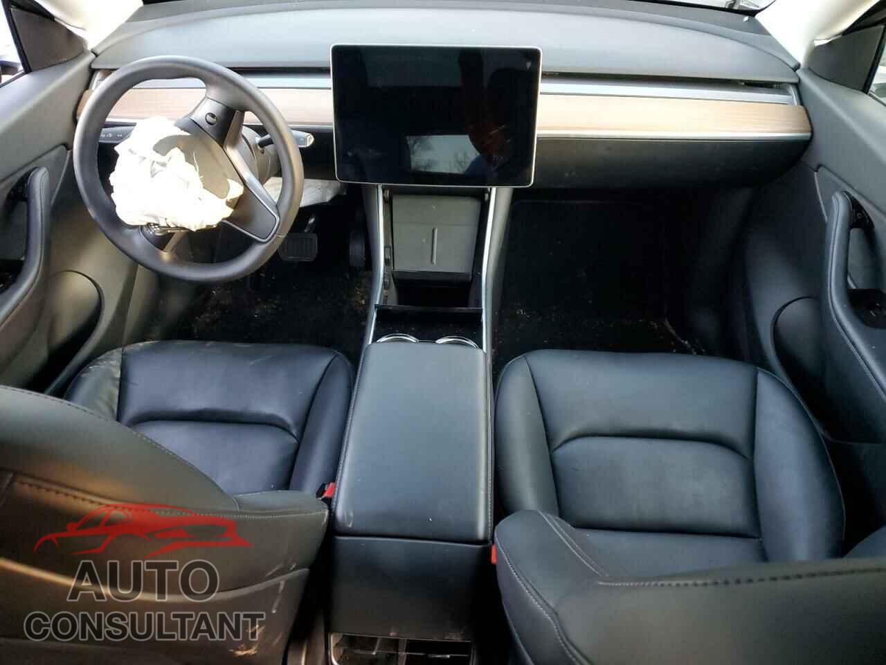 TESLA MODEL Y 2021 - 5YJYGDEE7MF087381