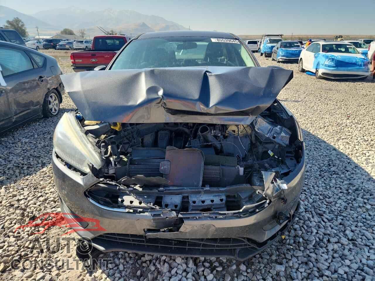 FORD FOCUS 2015 - 1FADP3F27FL307976