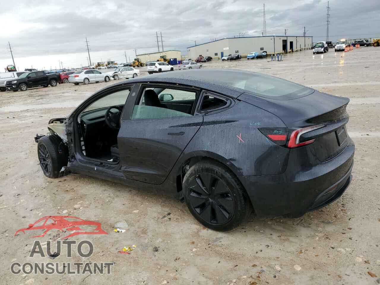 TESLA MODEL 3 2024 - 5YJ3E1EA7RF862989