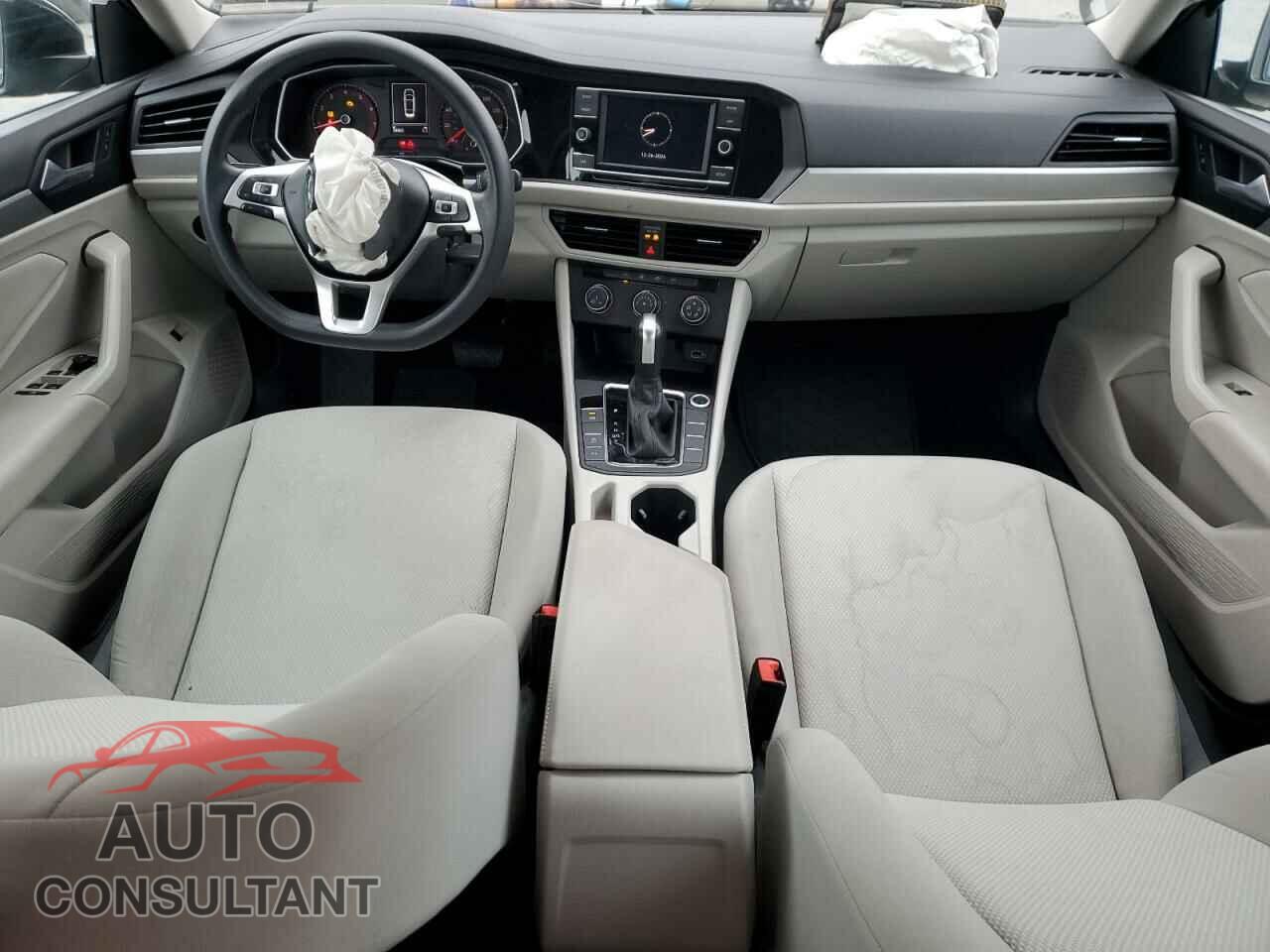 VOLKSWAGEN JETTA 2019 - 3VWCB7BU2KM223931