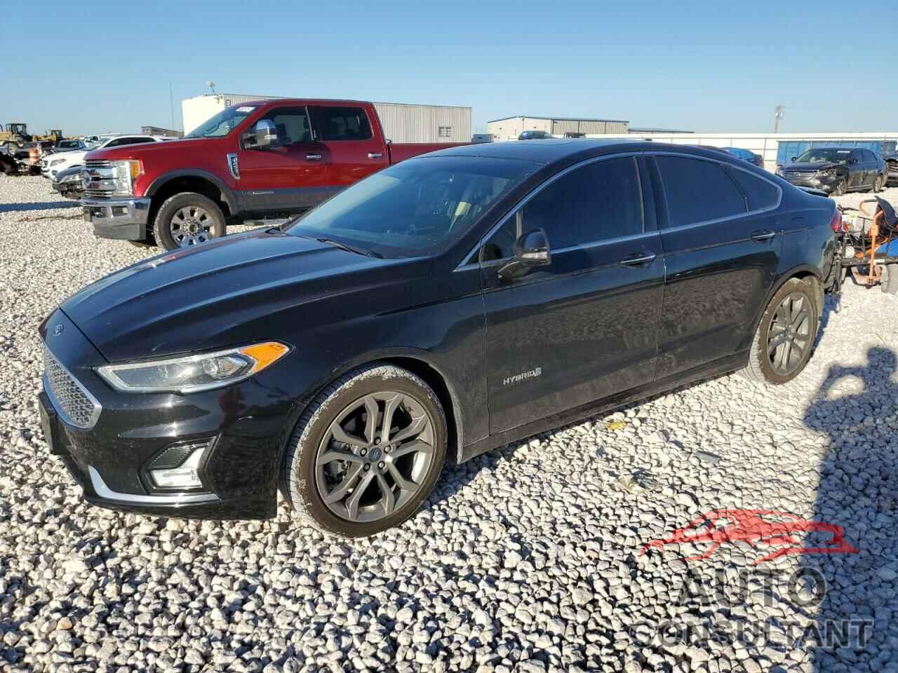 FORD FUSION 2019 - 3FA6P0RU3KR174617