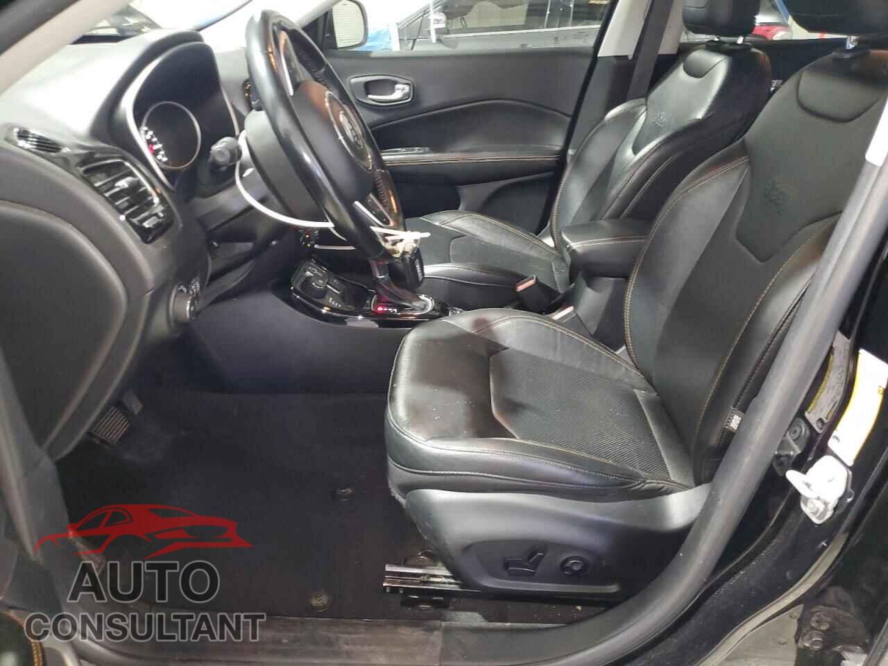 JEEP COMPASS 2021 - 3C4NJDCB3MT521908