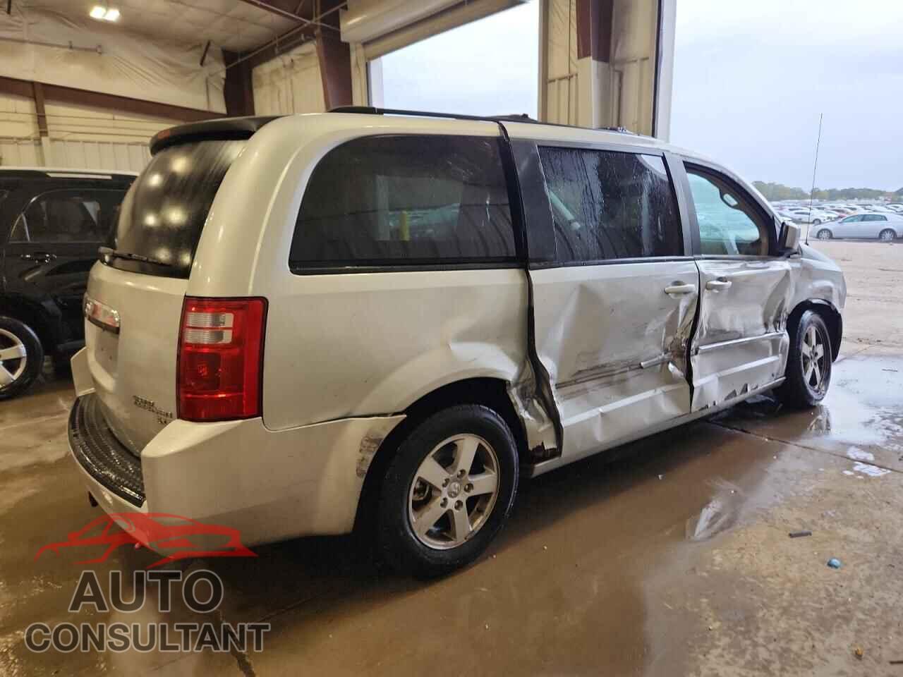 DODGE CARAVAN 2010 - 2D4RN5D17AR247440