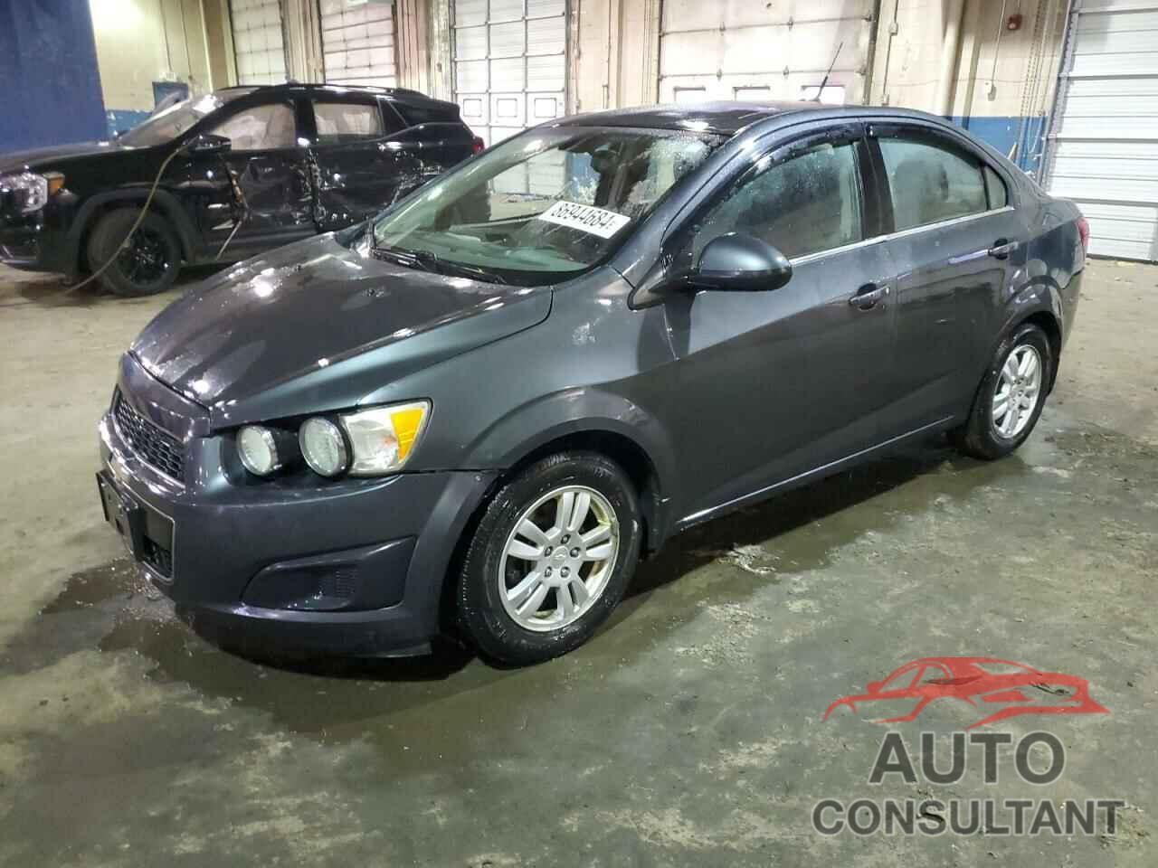 CHEVROLET SONIC 2012 - 1G1JC5SH6C4228831