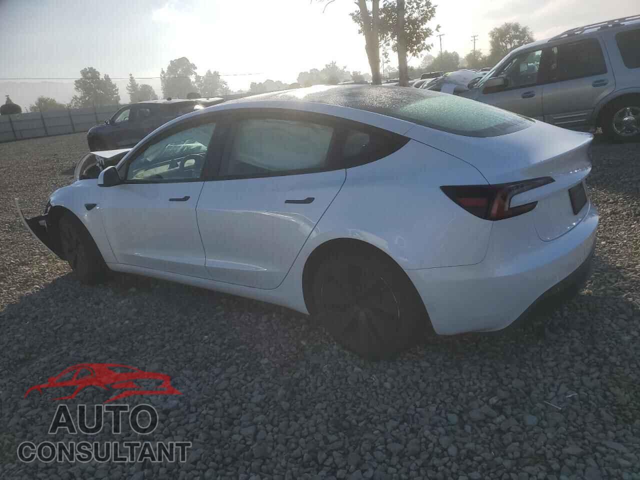 TESLA MODEL 3 2024 - 5YJ3E1EB0RF819121