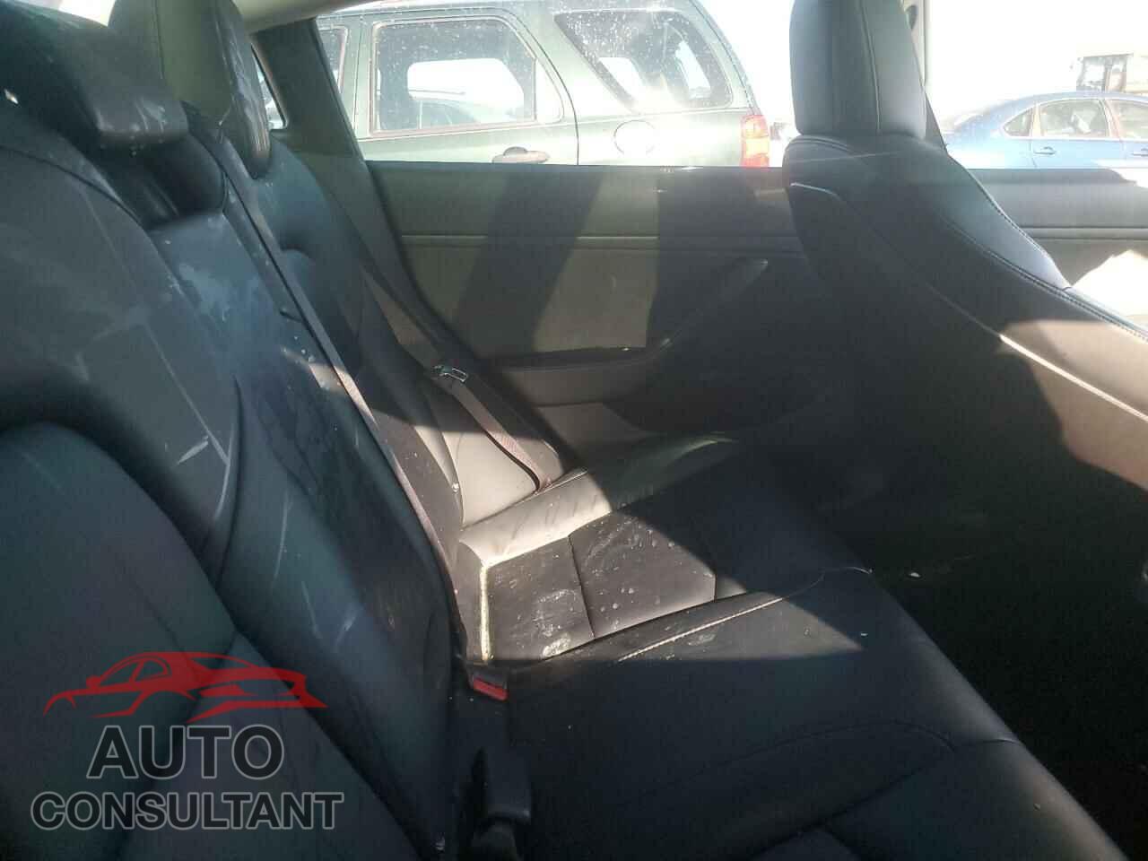 TESLA MODEL 3 2018 - 5YJ3E1EA5JF045430