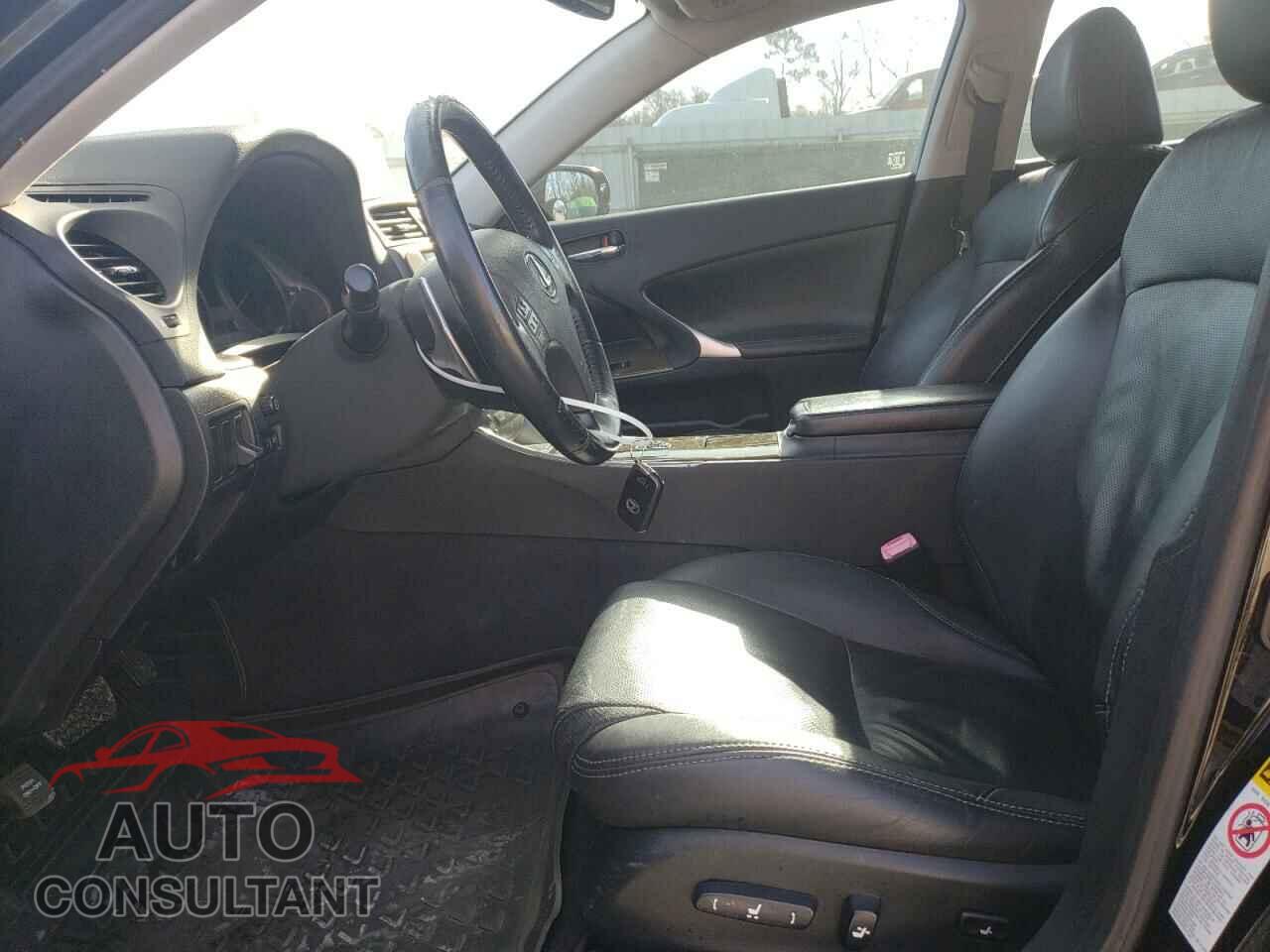 LEXUS IS 2009 - JTHBK262495106246