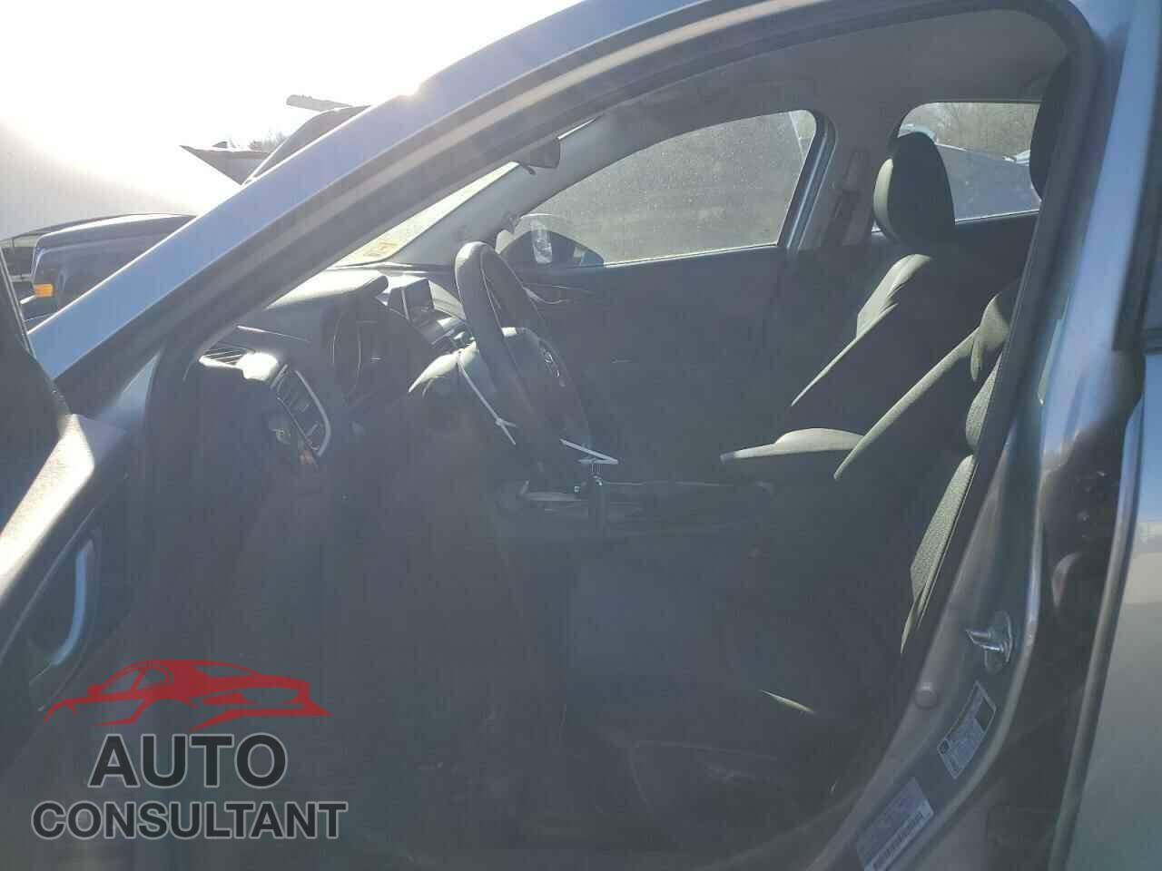 MAZDA 3 2014 - JM1BM1K77E1145812