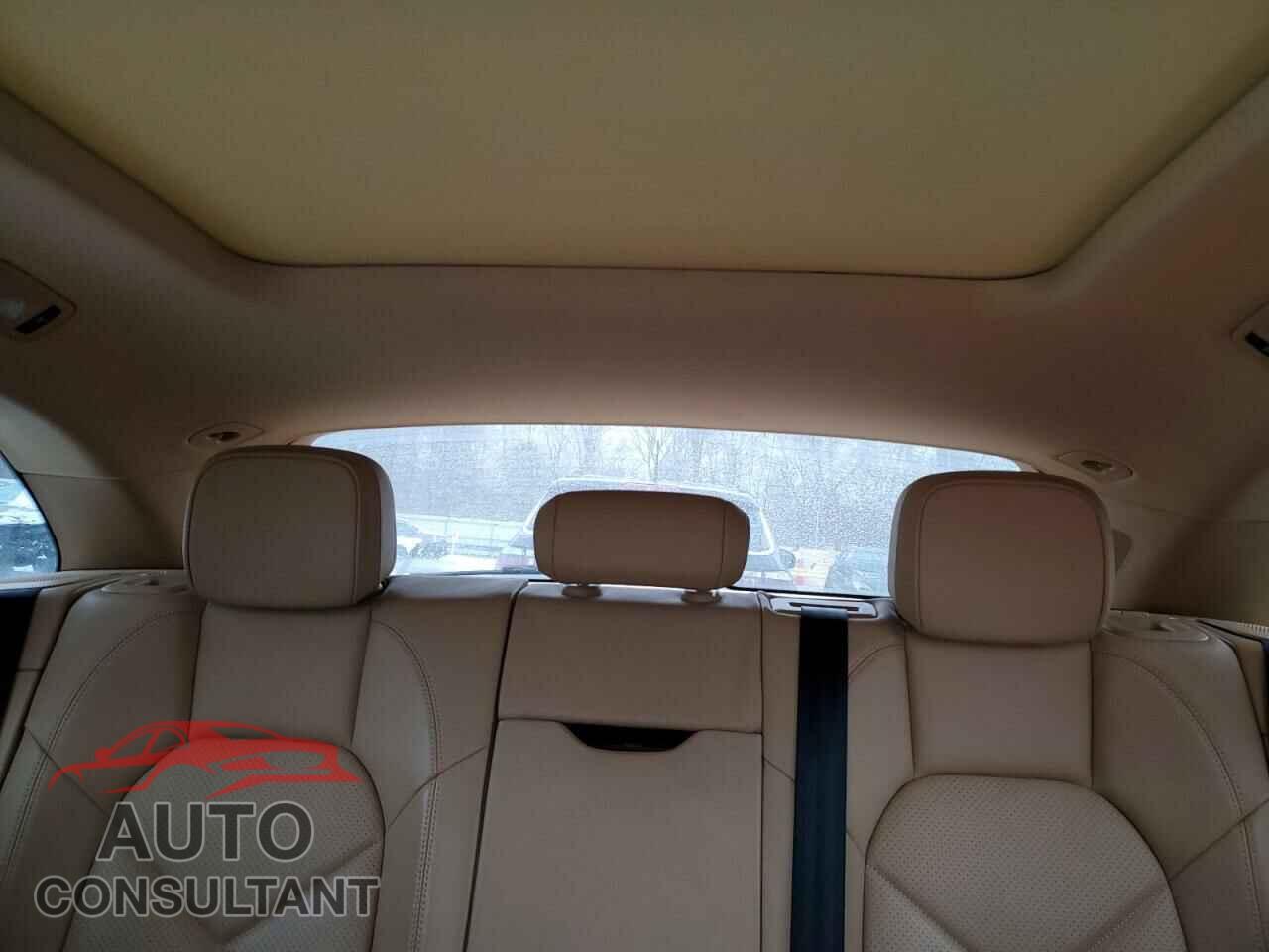 PORSCHE MACAN 2015 - WP1AB2A5XFLB58114