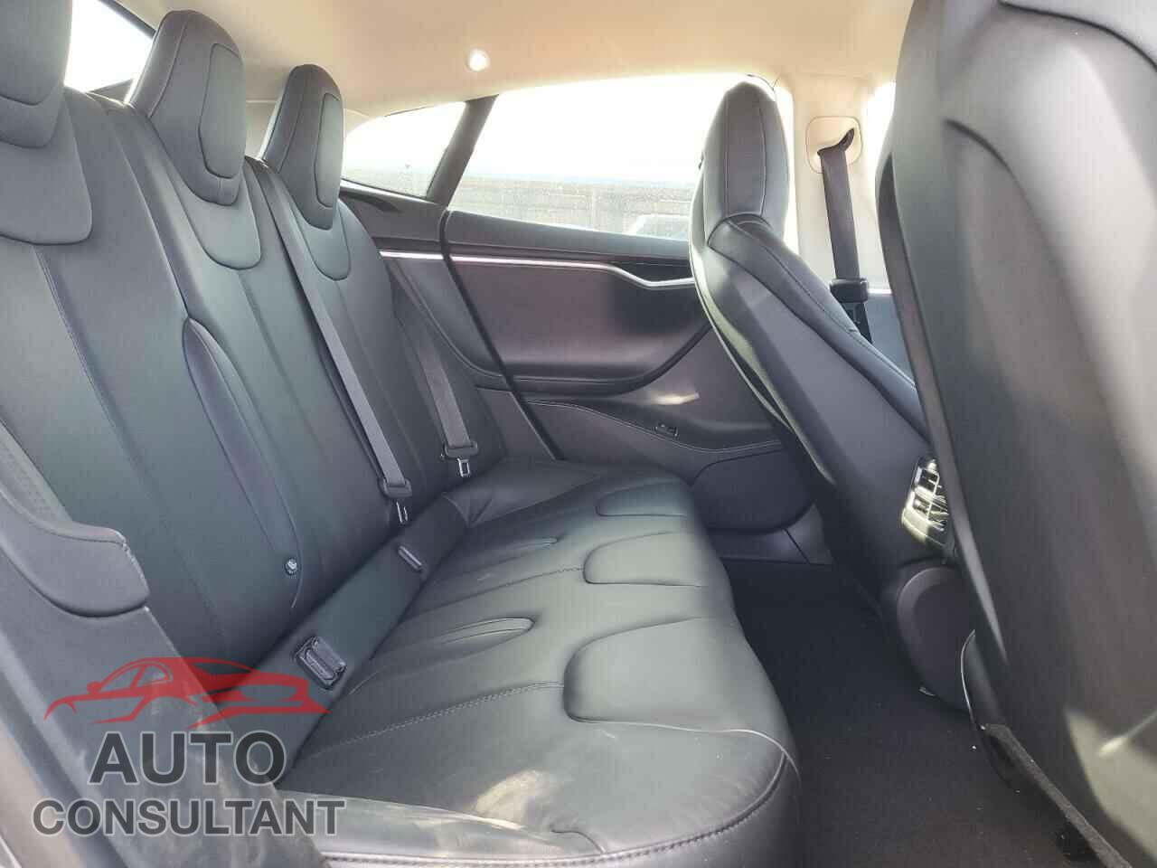 TESLA MODEL S 2014 - 5YJSA1S12EFP66192