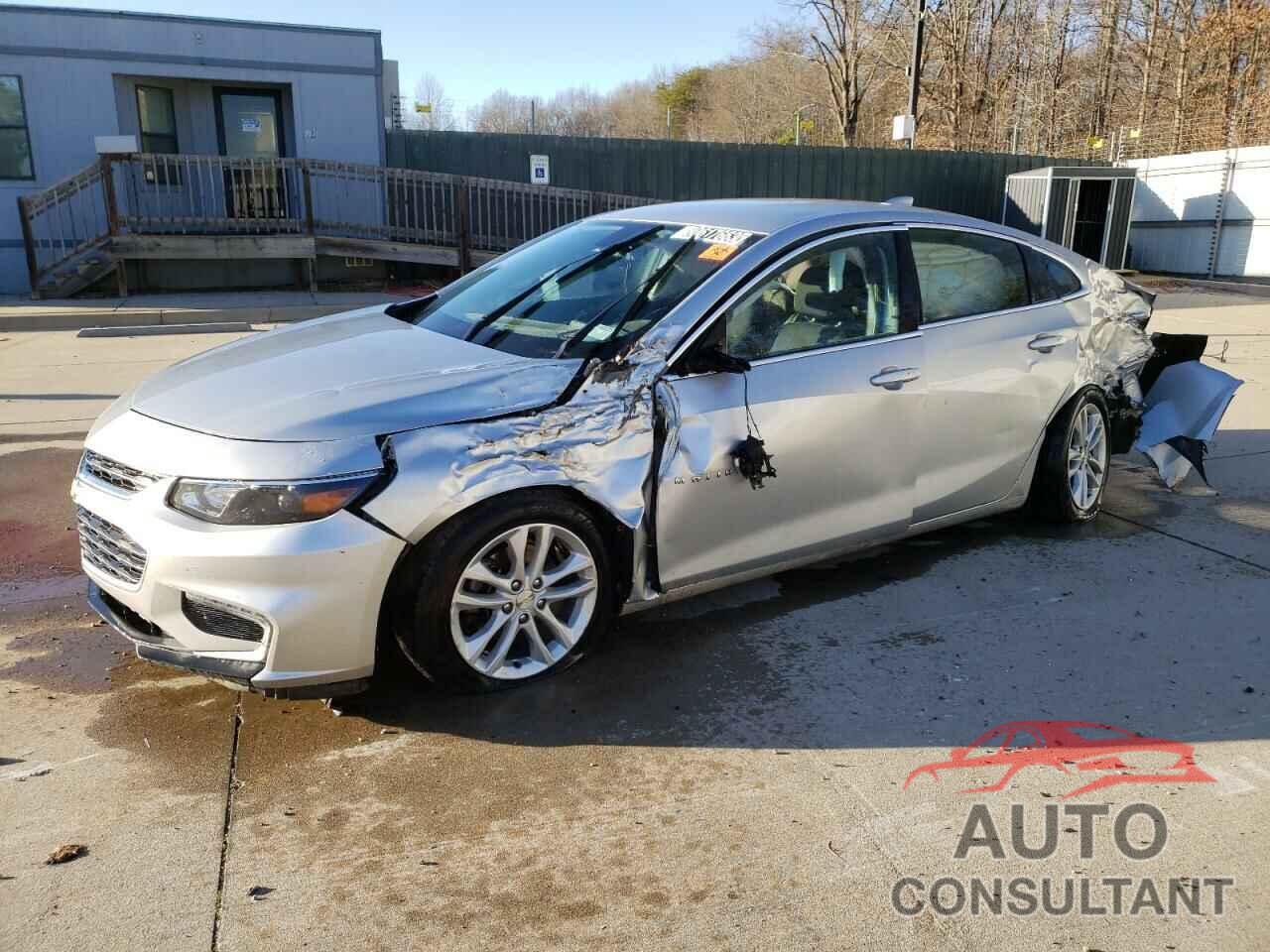 CHEVROLET MALIBU 2018 - 1G1ZD5ST7JF238354