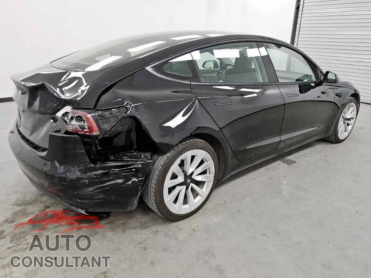 TESLA MODEL 3 2022 - 5YJ3E1EA5NF372092
