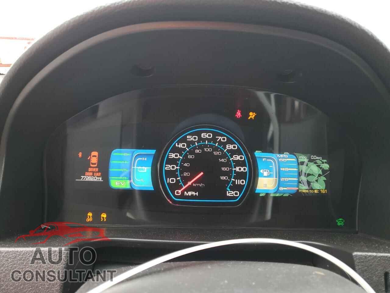 FORD FUSION 2011 - 3FADP0L32BR229727
