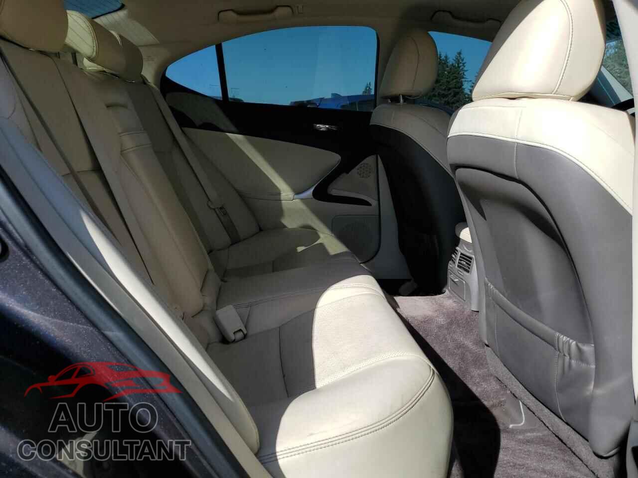 LEXUS IS 2010 - JTHCF5C21A5040211