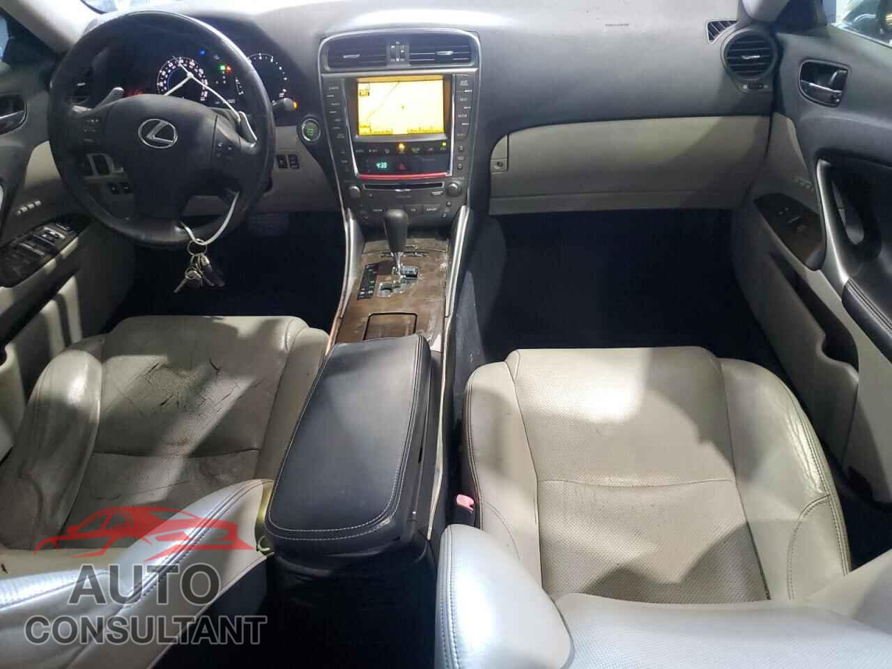 LEXUS IS 2010 - JTHCF5C28A5041176