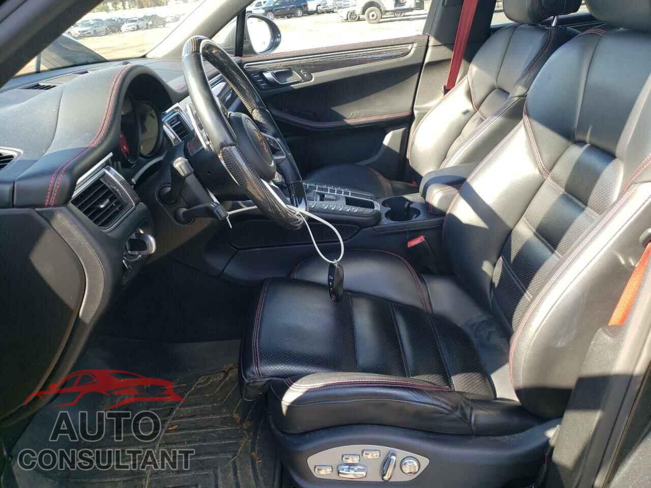 PORSCHE MACAN 2018 - WP1AG2A51JLB61610