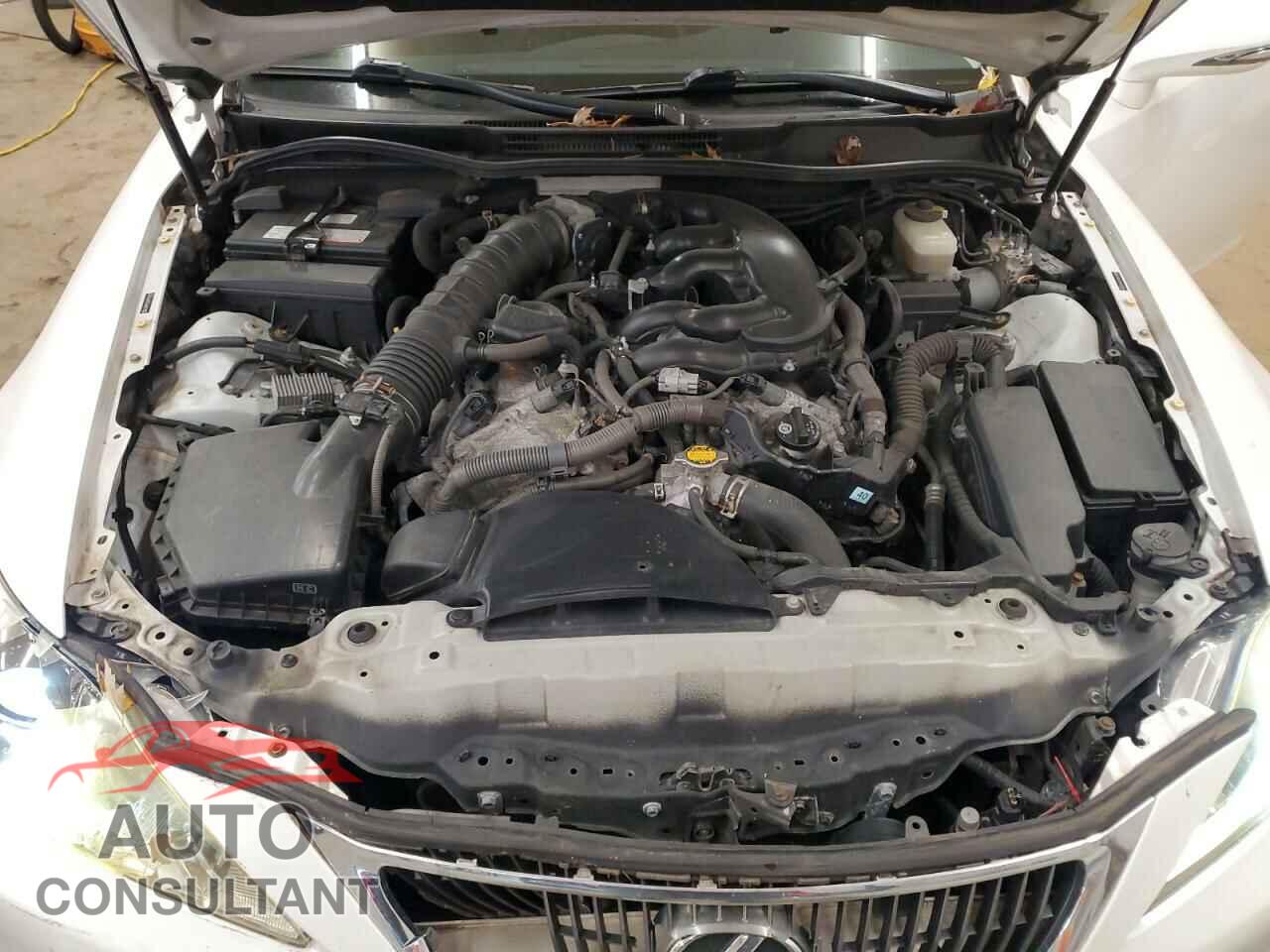 LEXUS IS 2012 - JTHCE5C2XC5002949