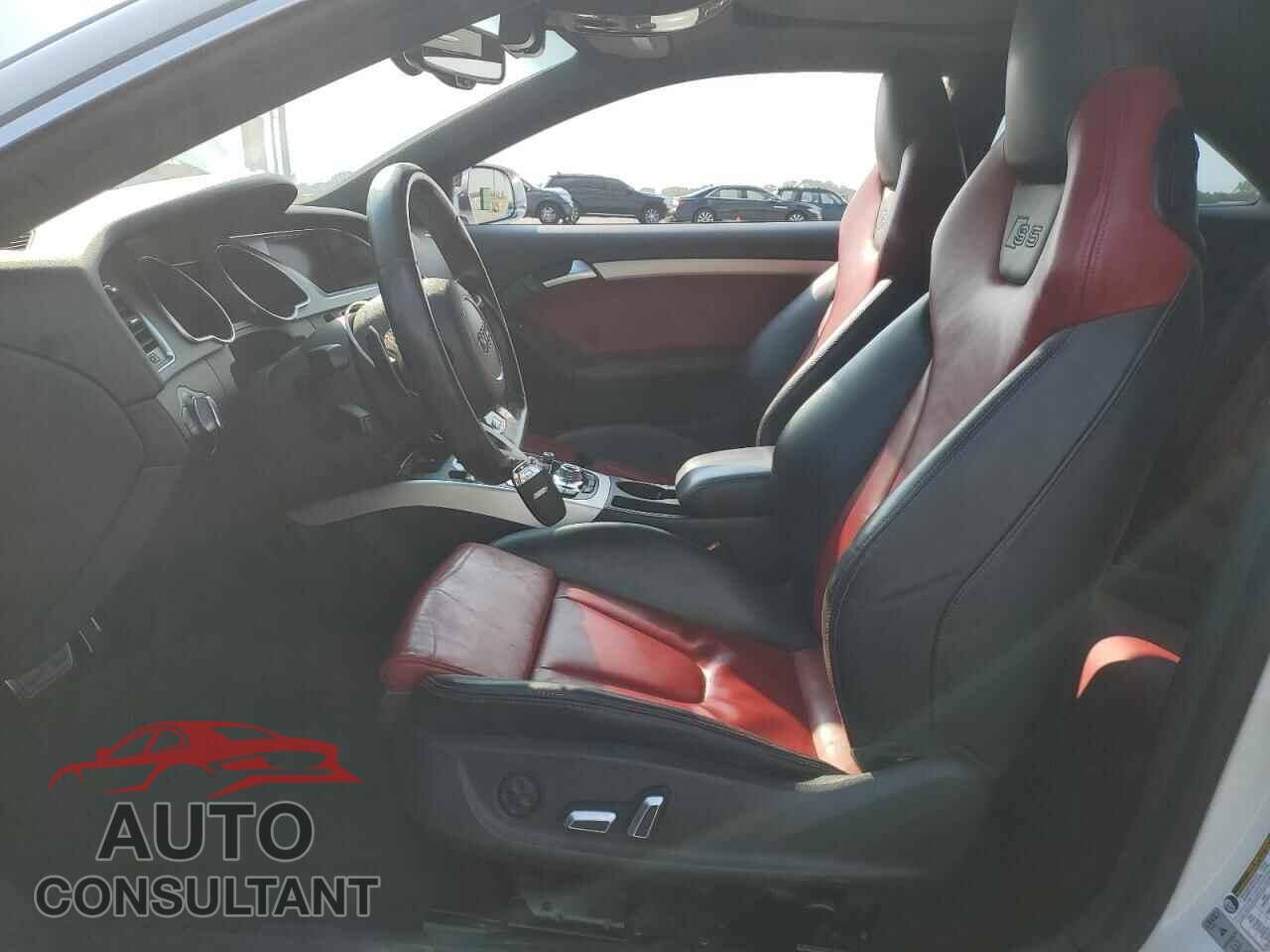 AUDI S5/RS5 2015 - WAUCGAFR2FA026328