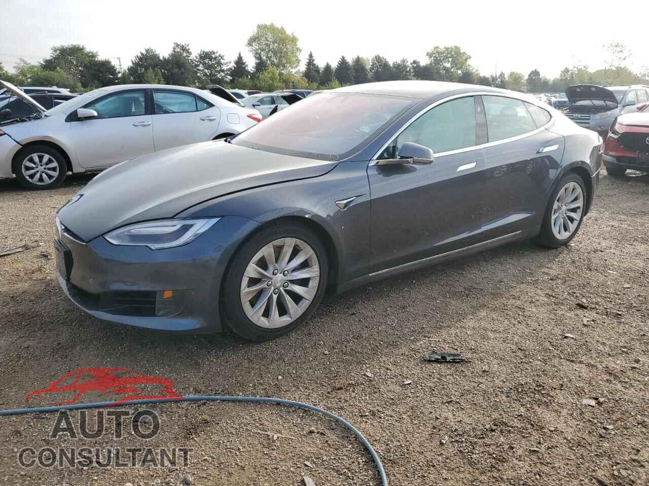 TESLA MODEL S 2017 - 5YJSA1E24HF210846
