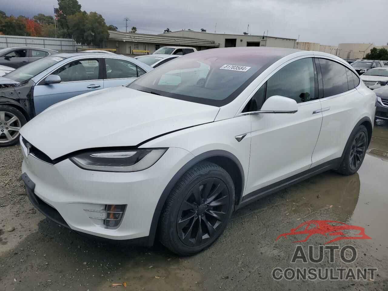 TESLA MODEL X 2017 - 5YJXCBE25HF068335